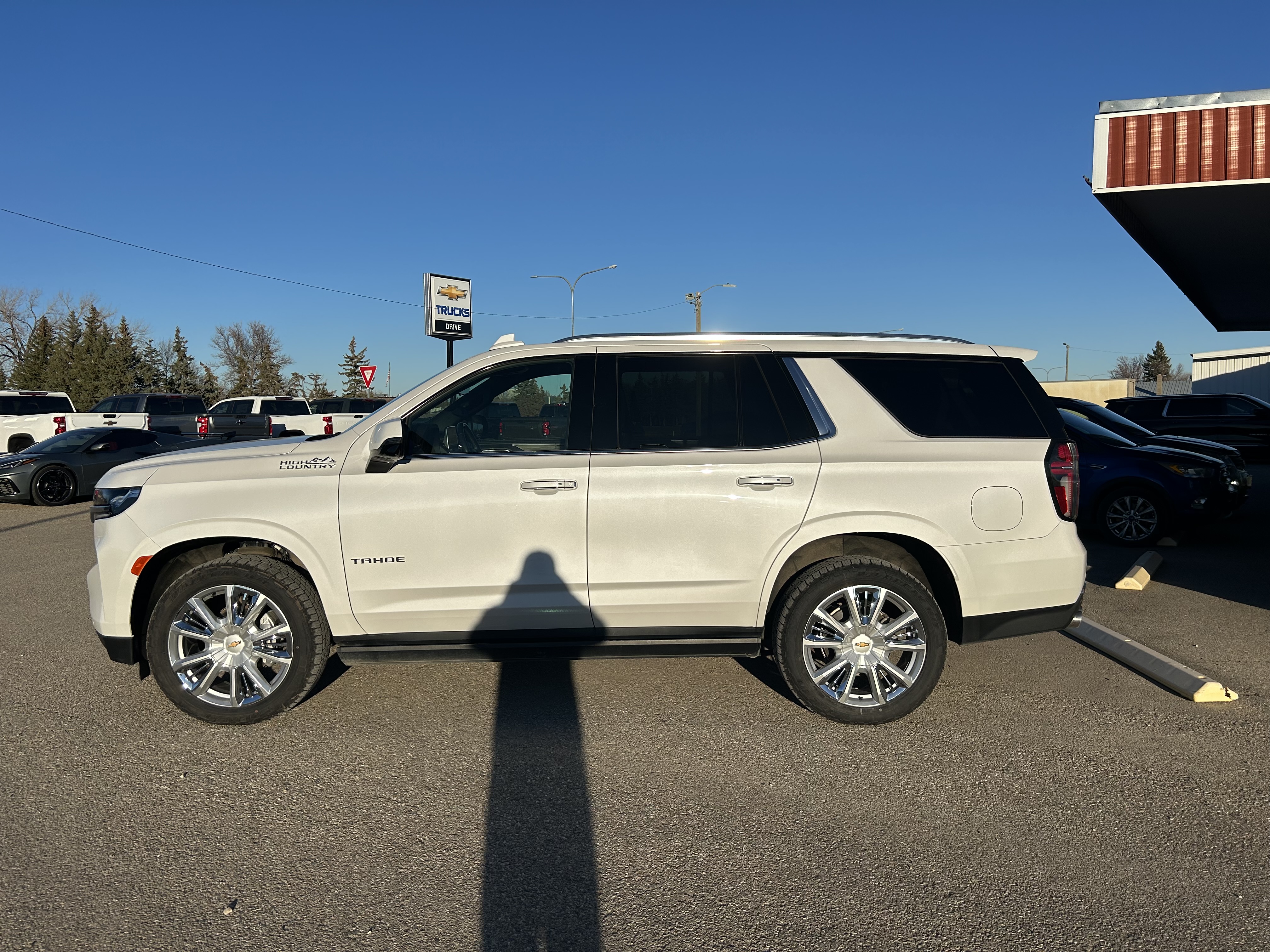 Used 2021 Chevrolet Tahoe High Country with VIN 1GNSKTKL6MR111236 for sale in Bottineau, ND