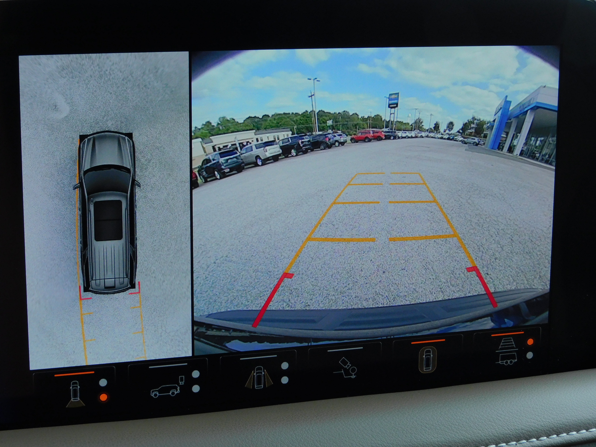 2024 Chevrolet Tahoe High Country photo 3