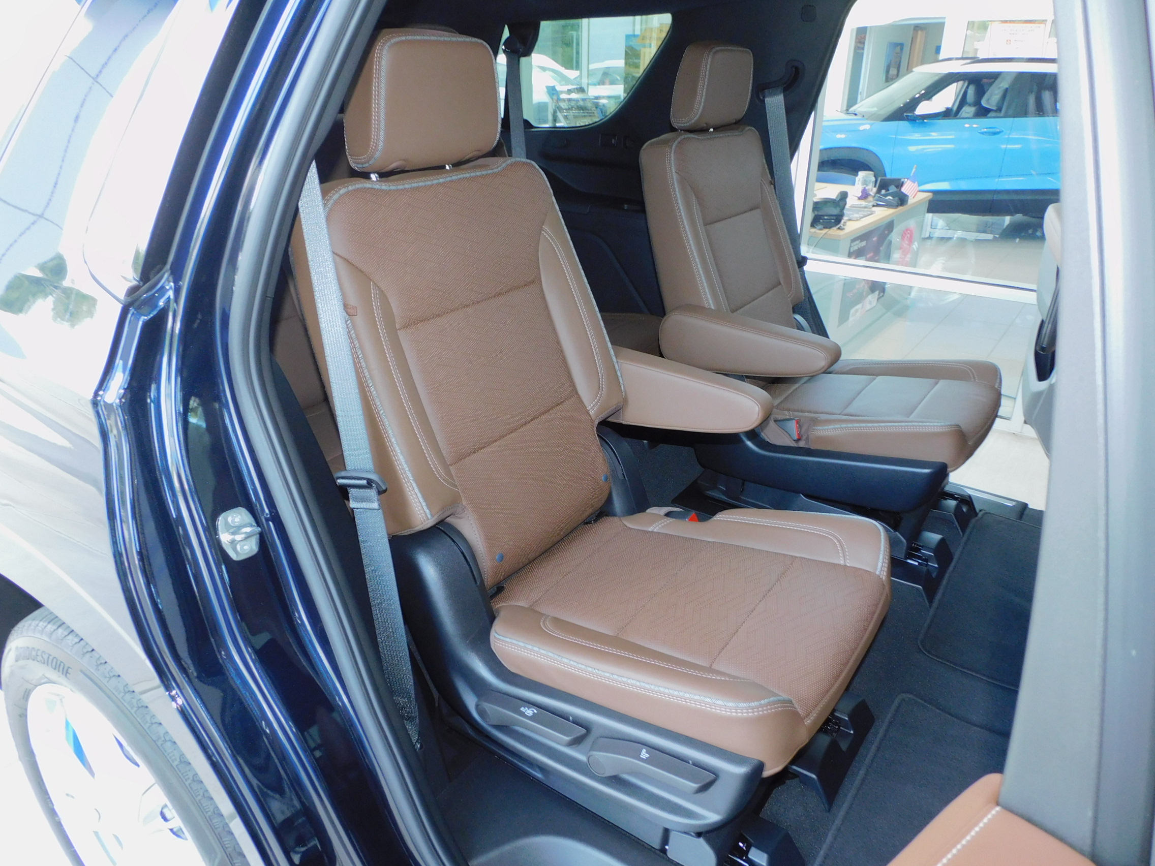 2024 Chevrolet Tahoe High Country photo 20