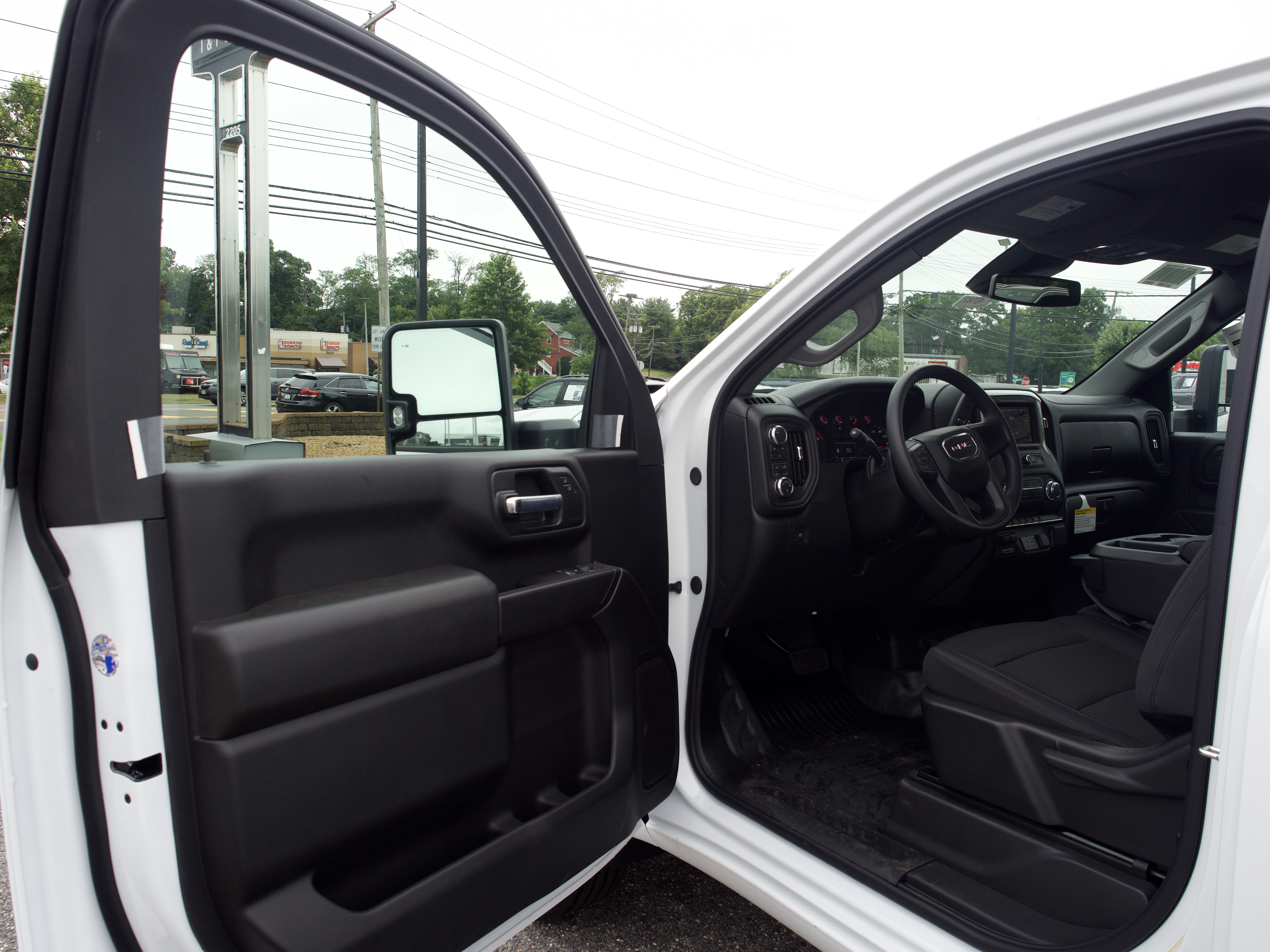 New 2026 Summit White GMC Pro image 14