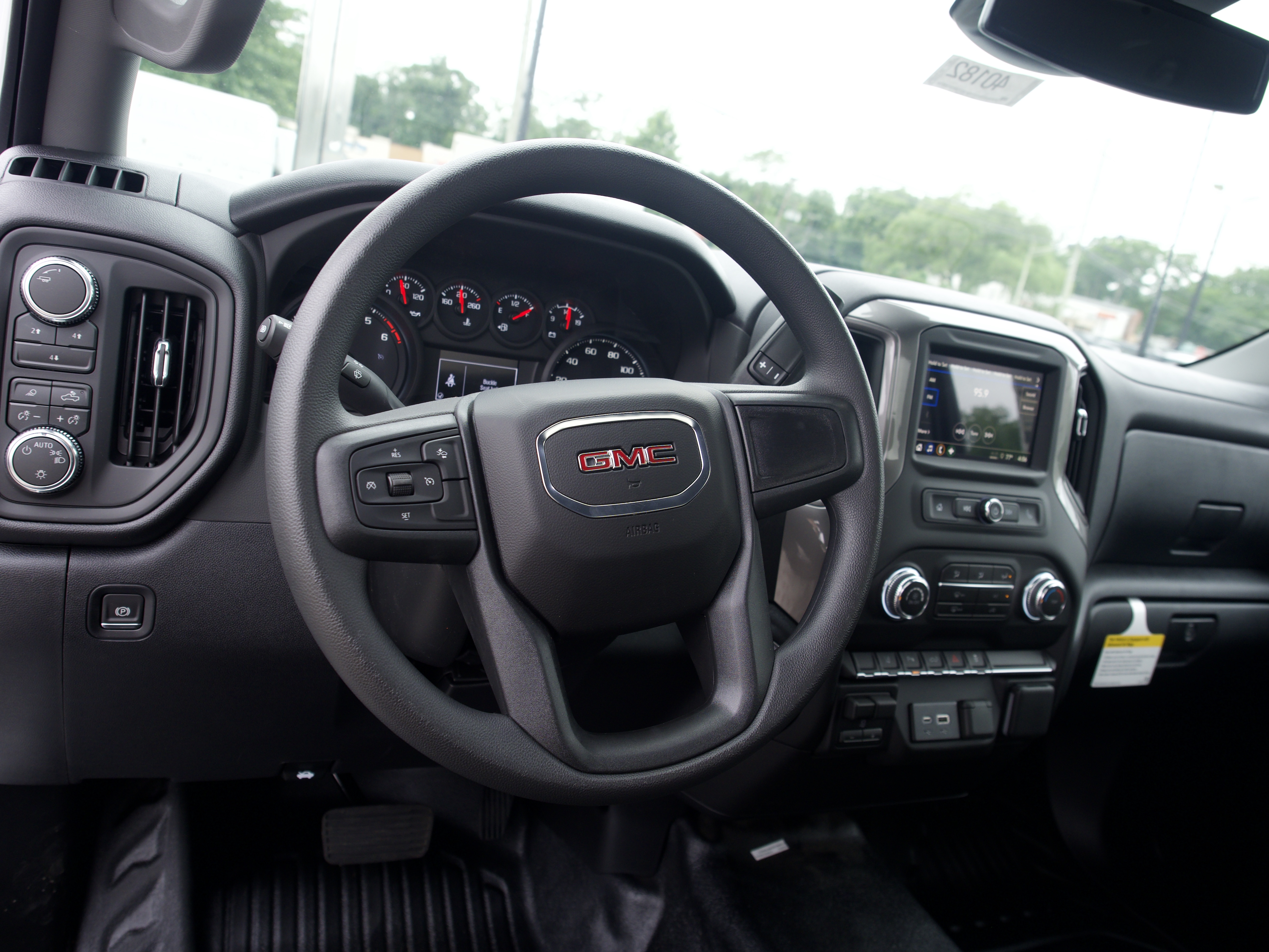 New 2026 Summit White GMC Pro image 18