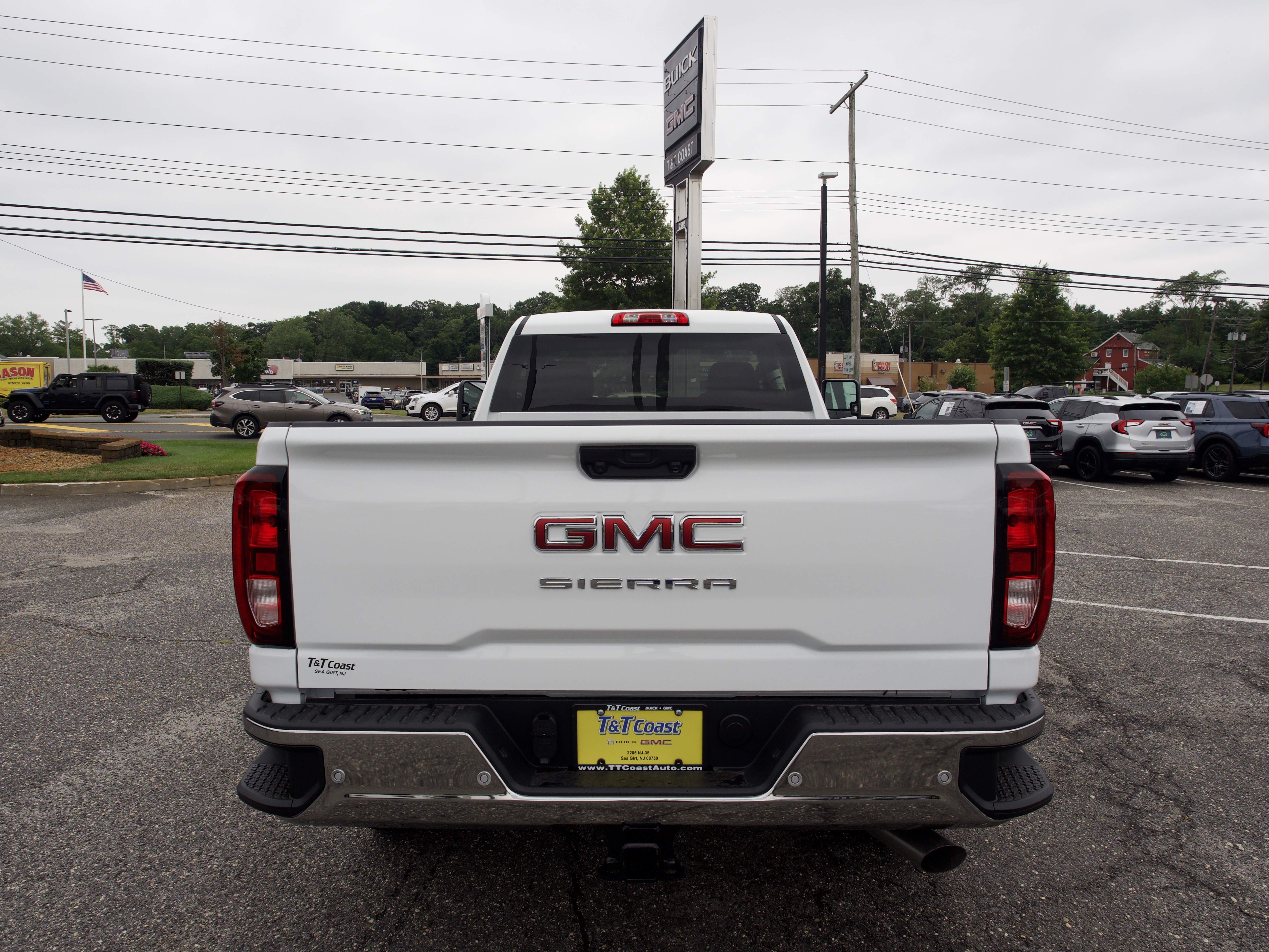 New 2026 Summit White GMC Pro image 8
