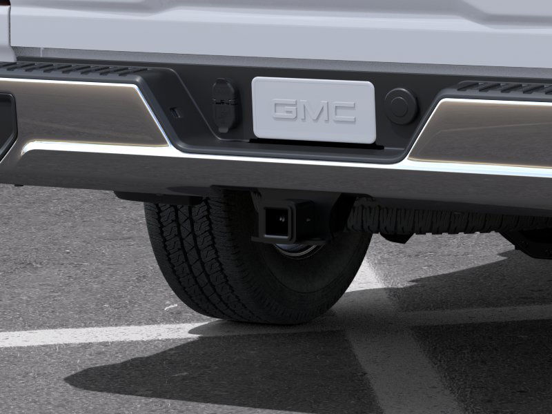 New 2025 Summit White GMC Pro image 38