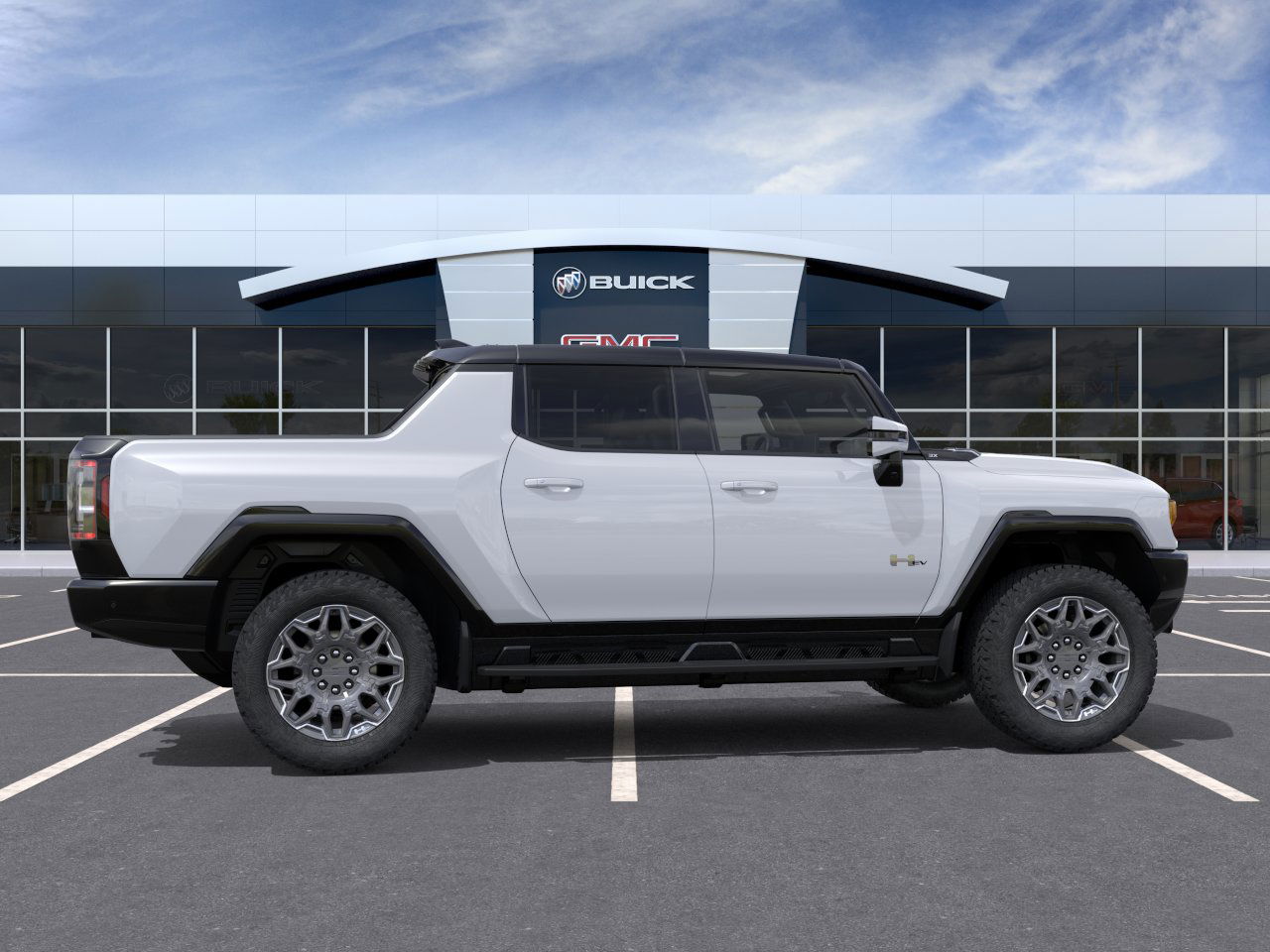 2025 GMC HUMMER EV PICKUP - Image 32