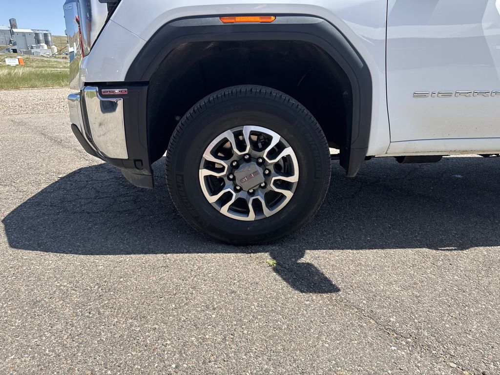 2024 Gmc Sierra 2500 HD SLE photo 21