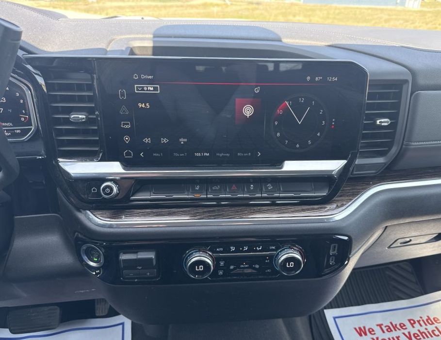 2024 Gmc Sierra 2500 HD SLE photo 10