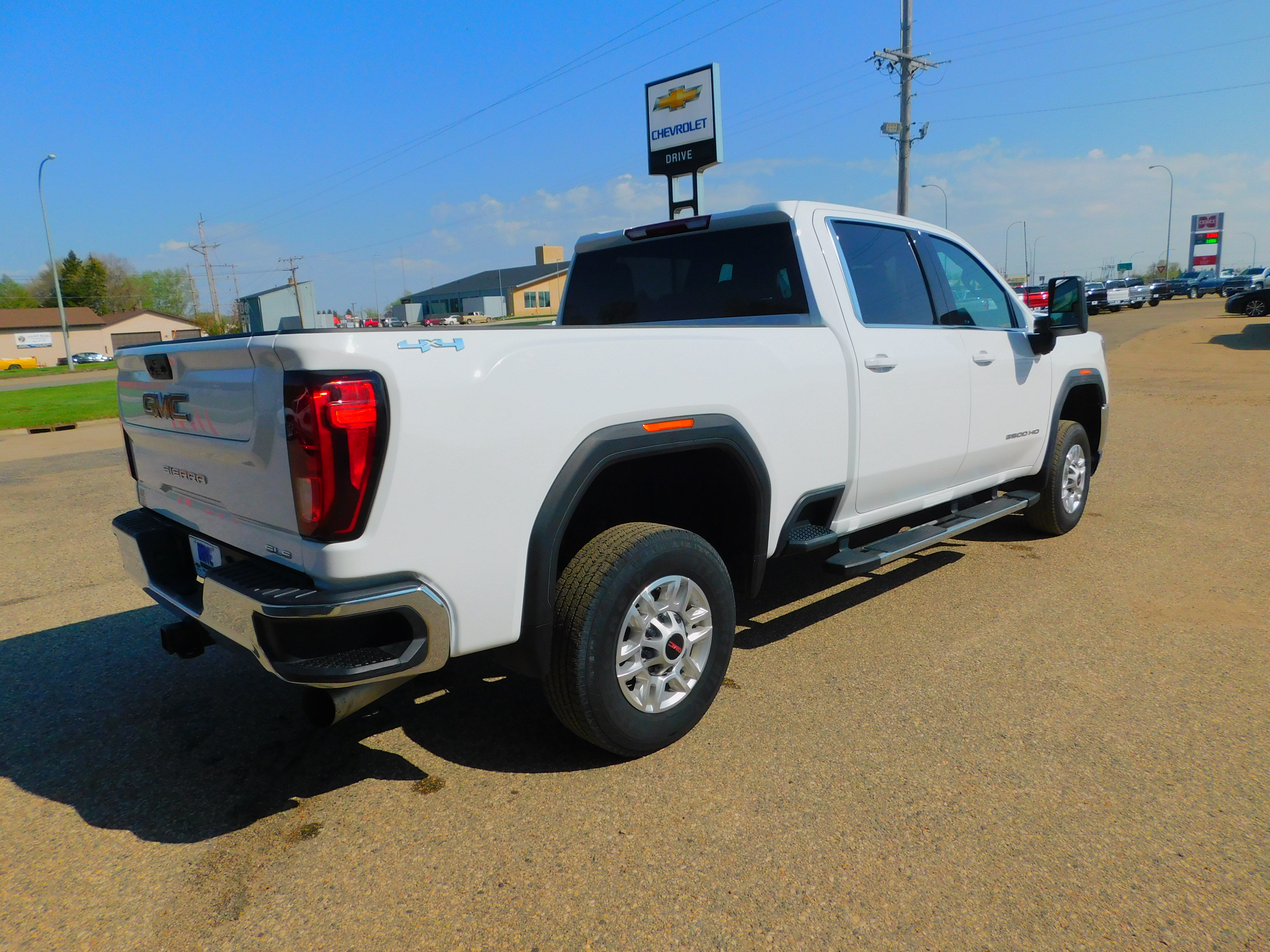 Used 2023 GMC Sierra 2500HD SLE with VIN 1GT49MEY0PF207184 for sale in Rugby, ND