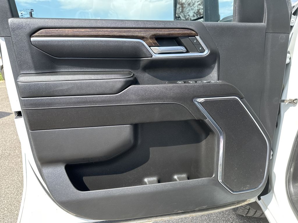 2024 Gmc Sierra 3500 HD SLE photo 6