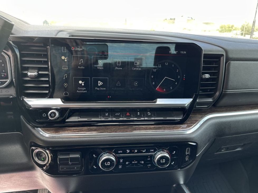 2024 Gmc Sierra 3500 HD SLE photo 11