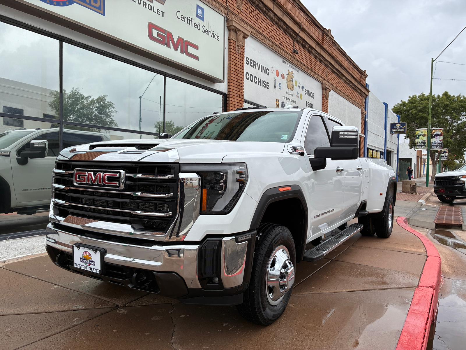 2024 GMC Sierra 3500HD SLT's photo