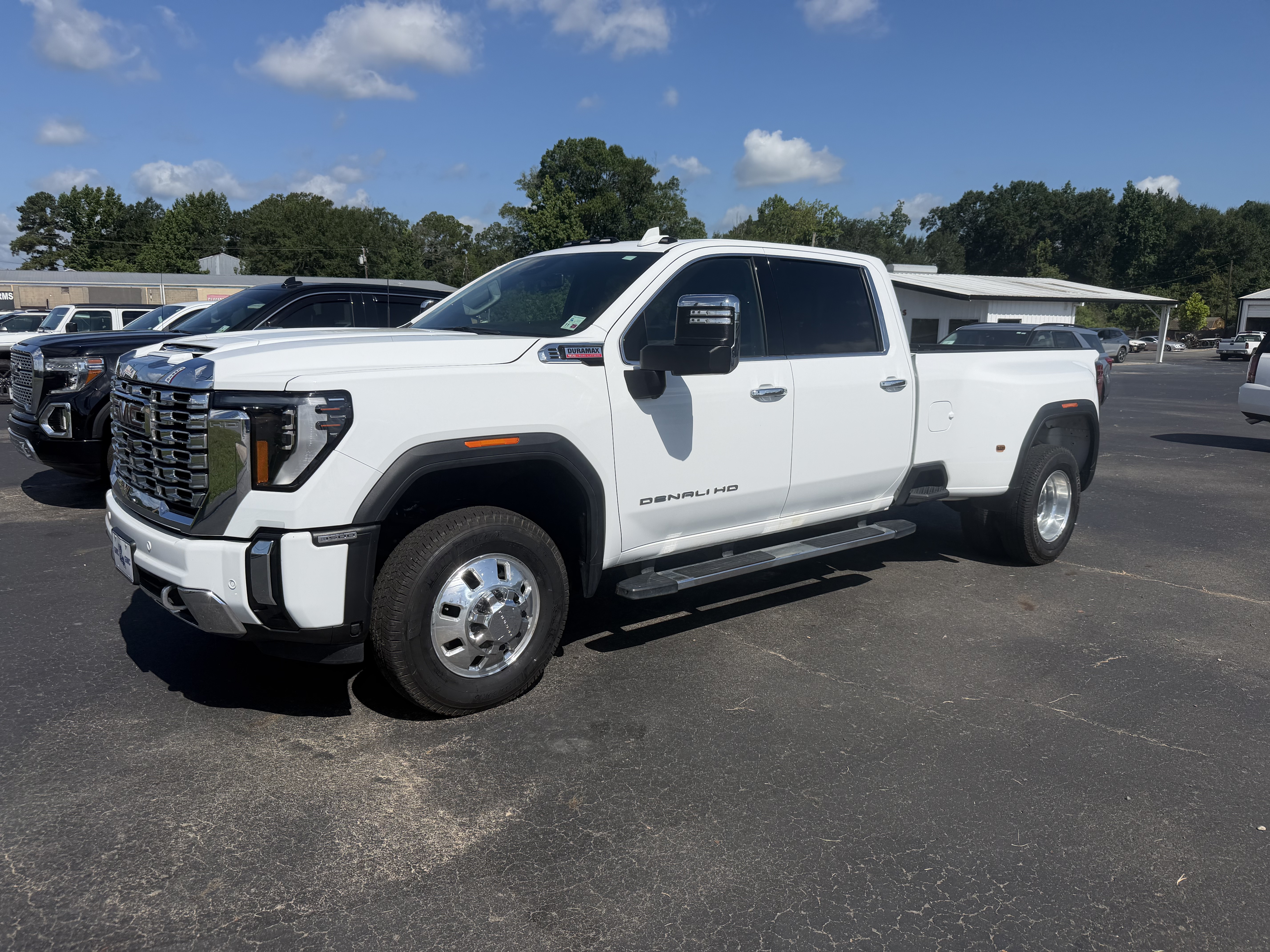 2024 GMC Sierra 3500 HD Denali