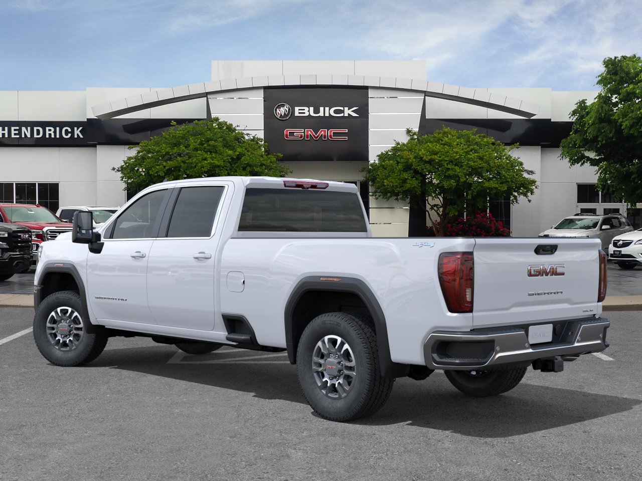 New 2026 Summit White GMC SLE image 29