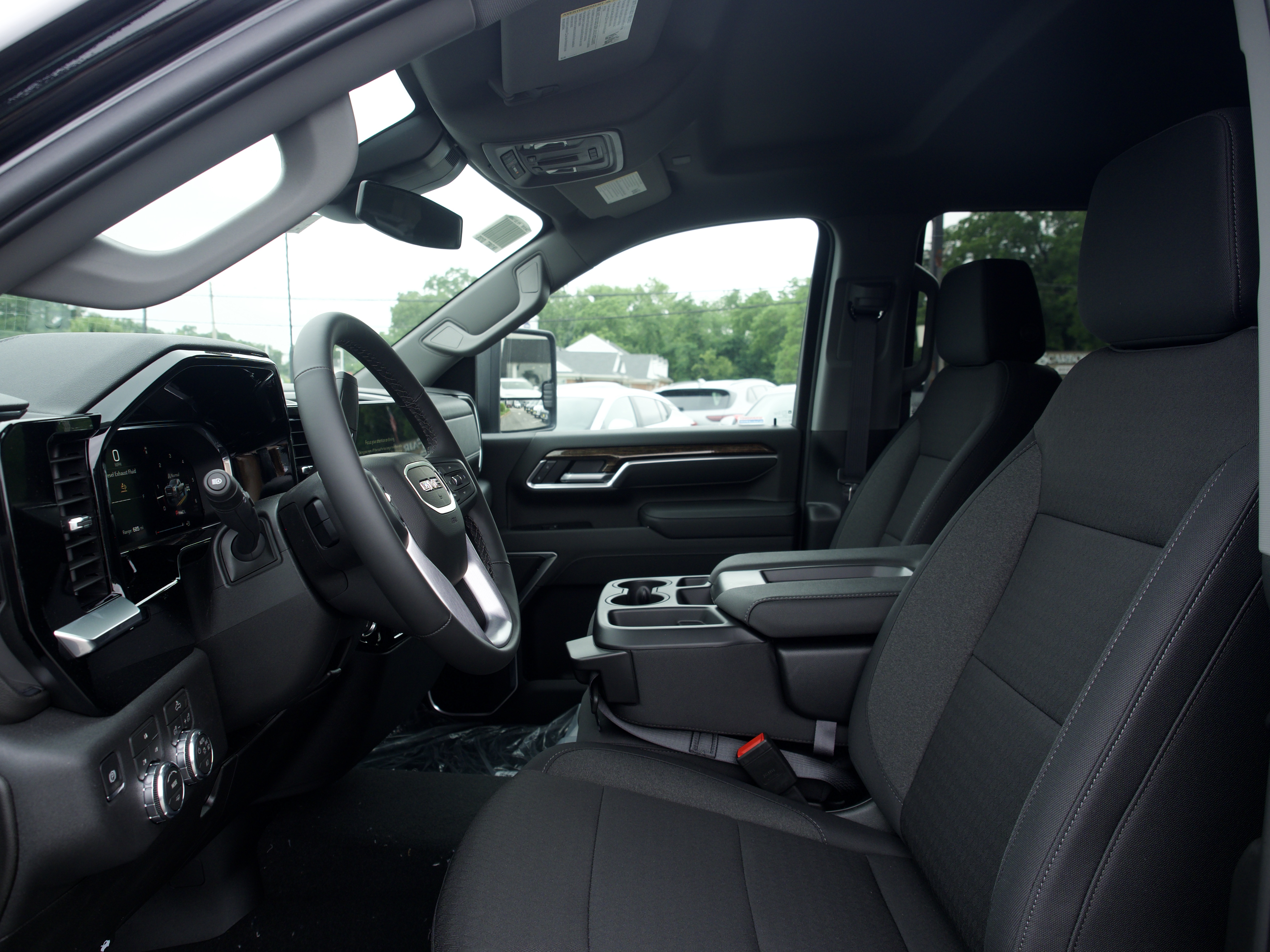 New 2026 Onyx Black GMC SLE image 11