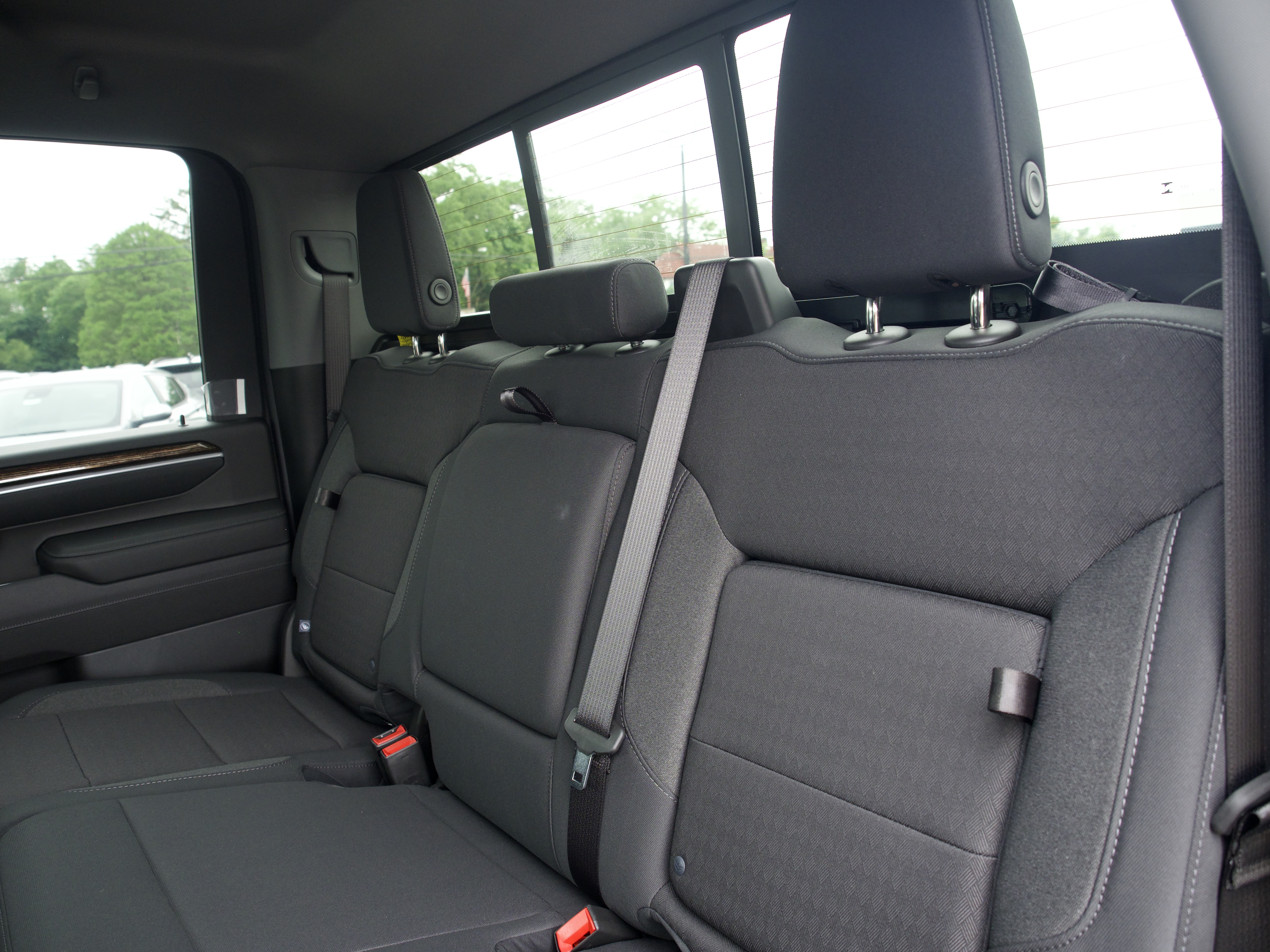 New 2026 Onyx Black GMC SLE image 17