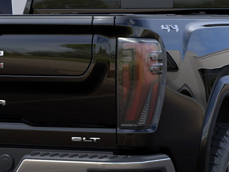 Sierra 2500HD Crew Cab SLT