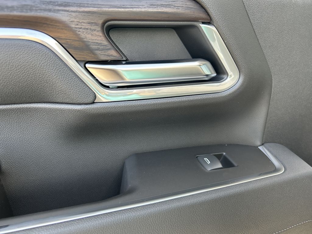 2025 Gmc Sierra 2500 HD SLT photo 17
