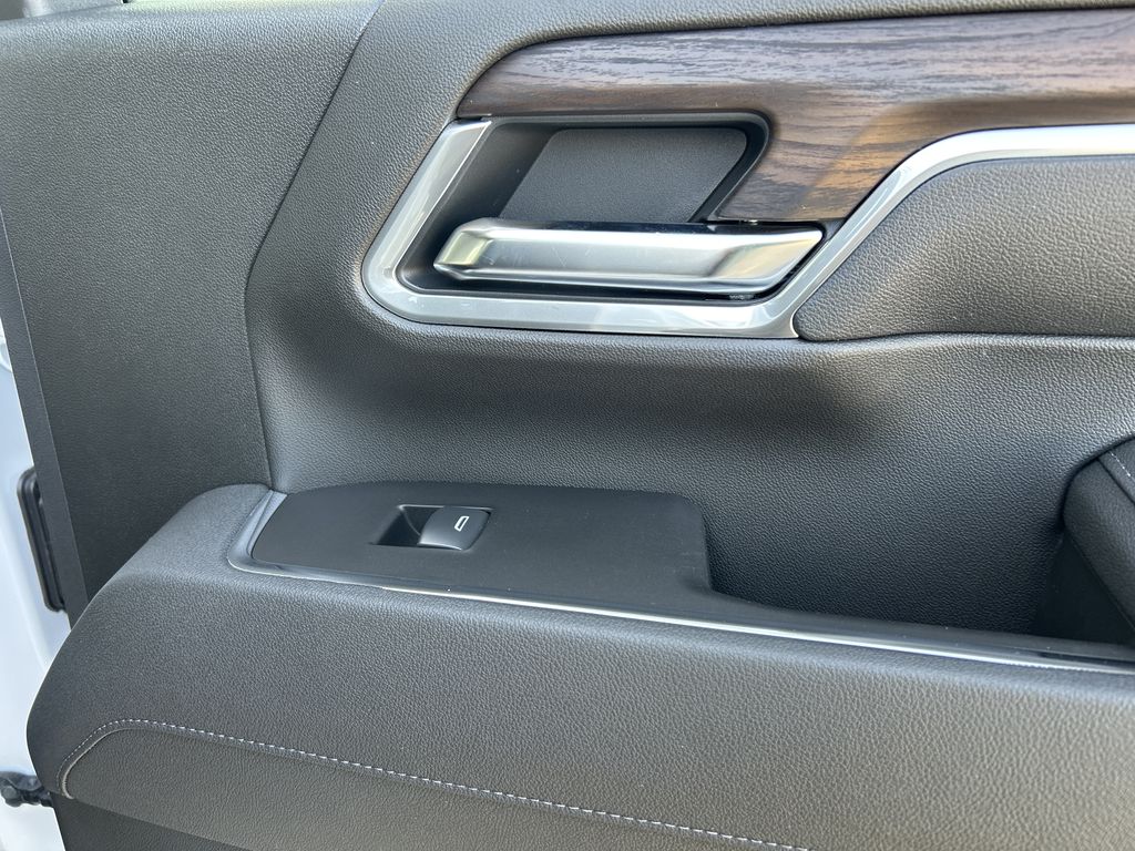 2025 Gmc Sierra 2500 HD SLT photo 18