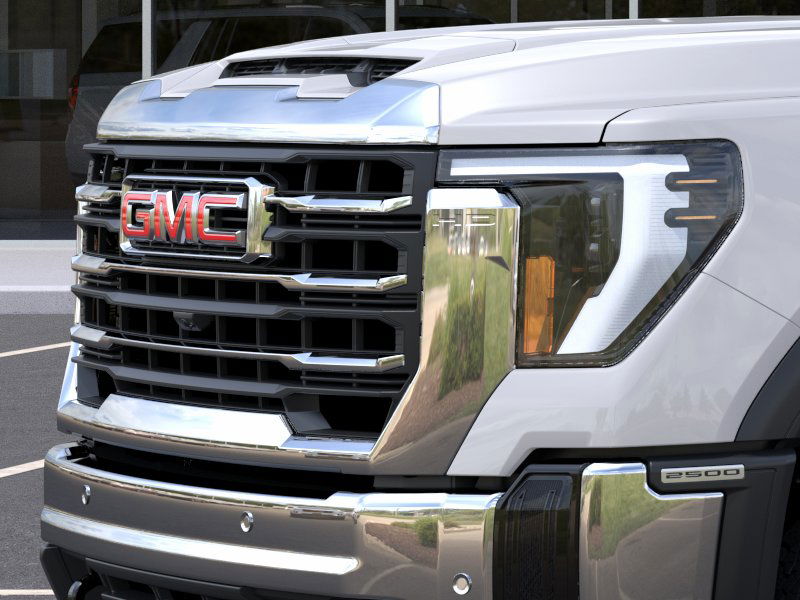 2025 GMC Sierra 2500HD SLT - Photo 13