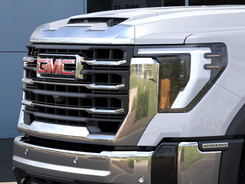 New 2026 Glacier White Tricoat GMC SLT image 13