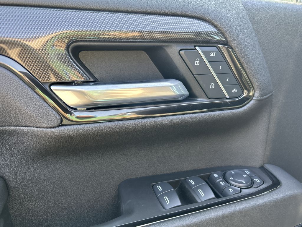 2025 Gmc Sierra 2500 HD AT4 photo 3