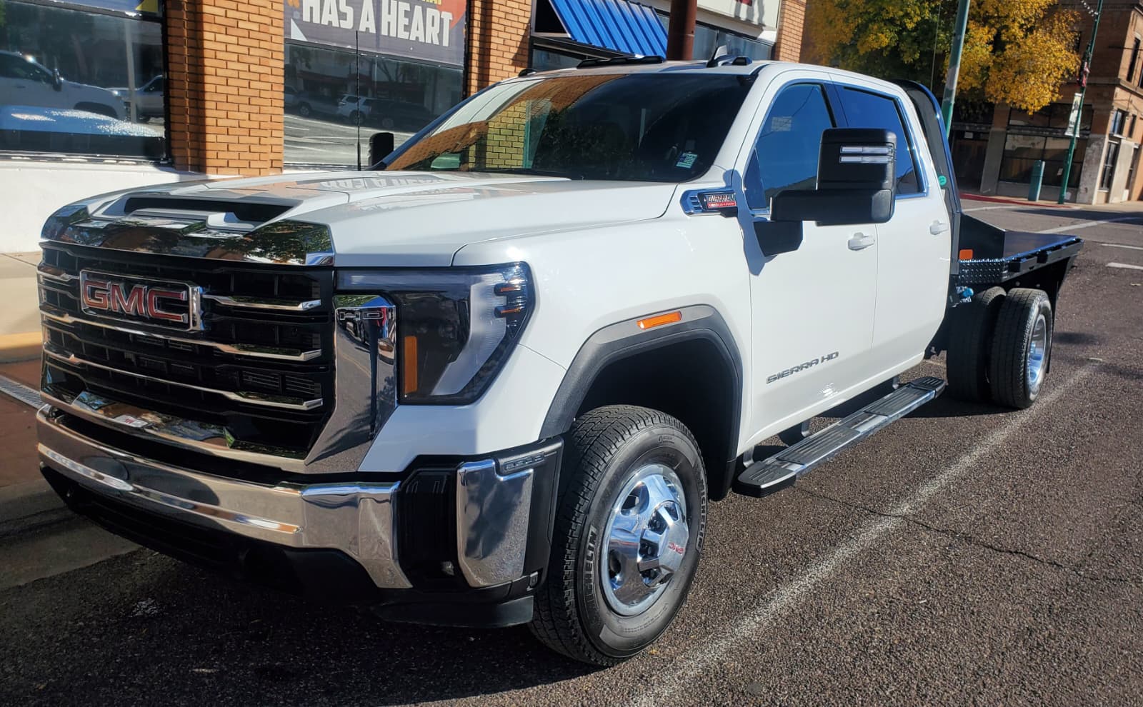 2025 GMC Sierra 3500HD SLE's photo