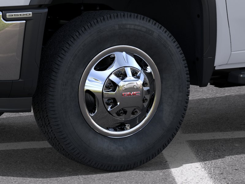 New 2026 Summit White GMC SLT DRW image 33