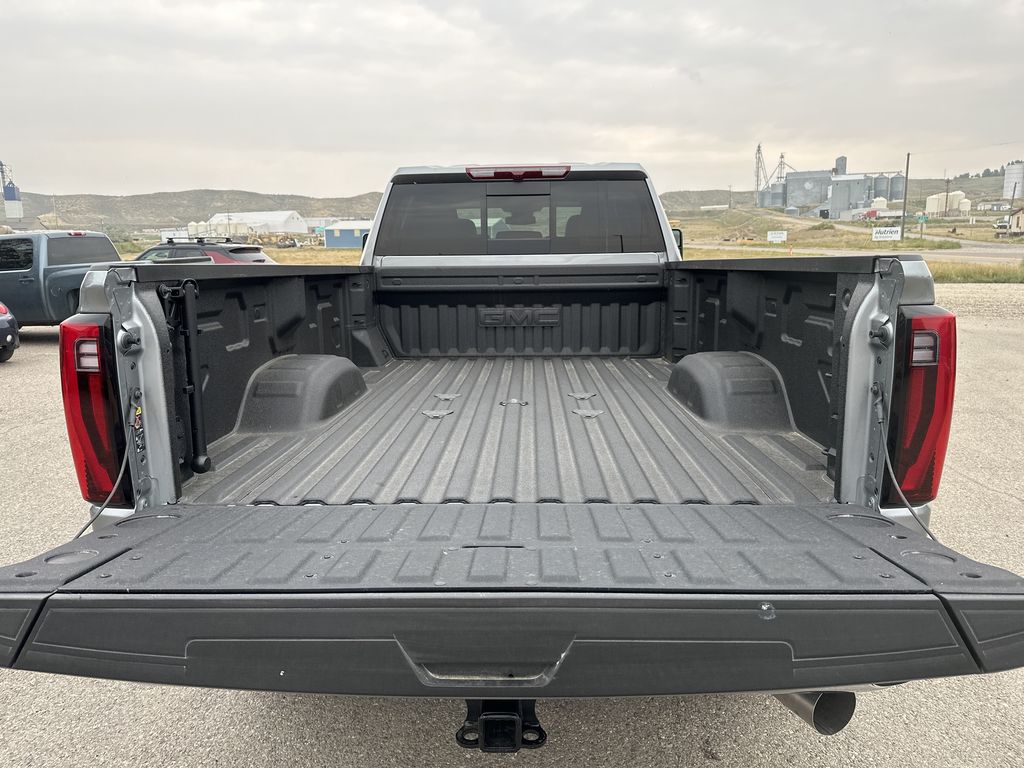 2025 Gmc Sierra 3500 HD SLT photo 18
