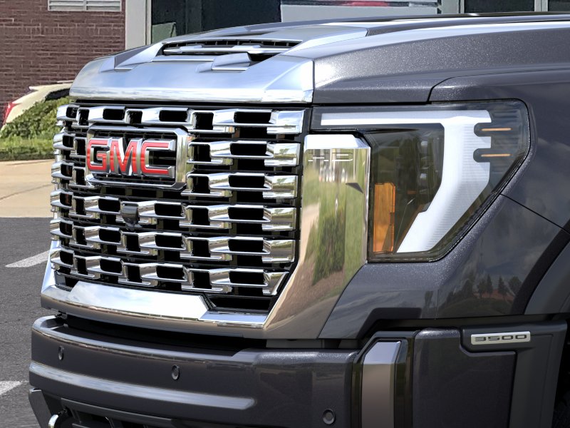 New 2026 Titanium Rush Metallic GMC Denali DRW image 37