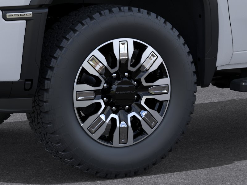 2026 GMC Sierra 3500HD Denali - Photo 9