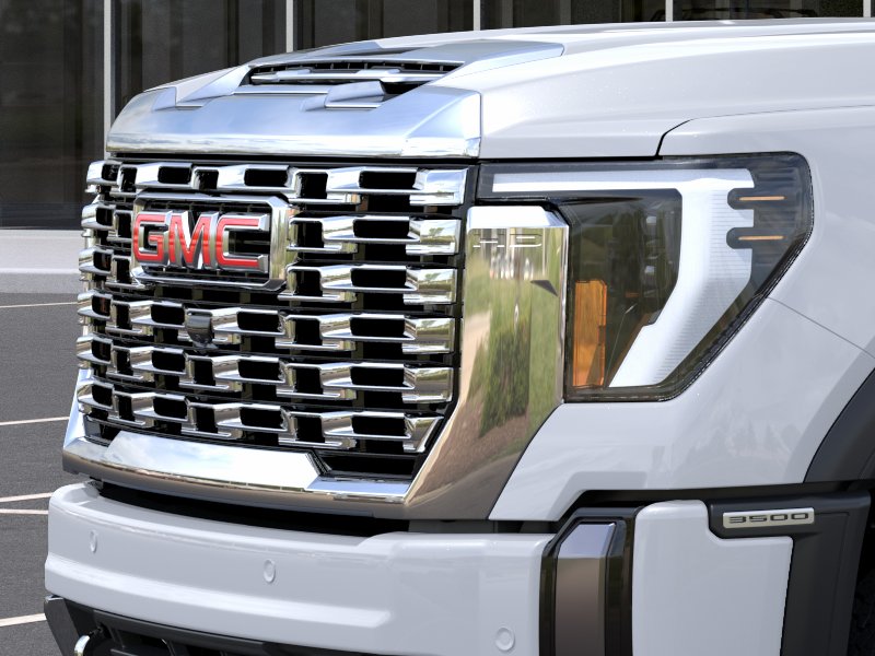 2026 GMC Sierra 3500HD Denali - Photo 13