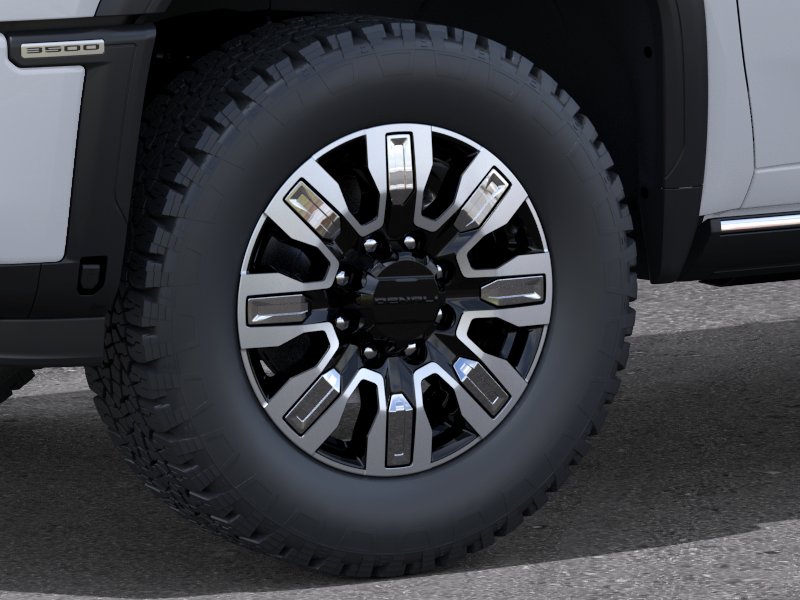 2026 GMC Sierra 3500HD Denali - Photo 9