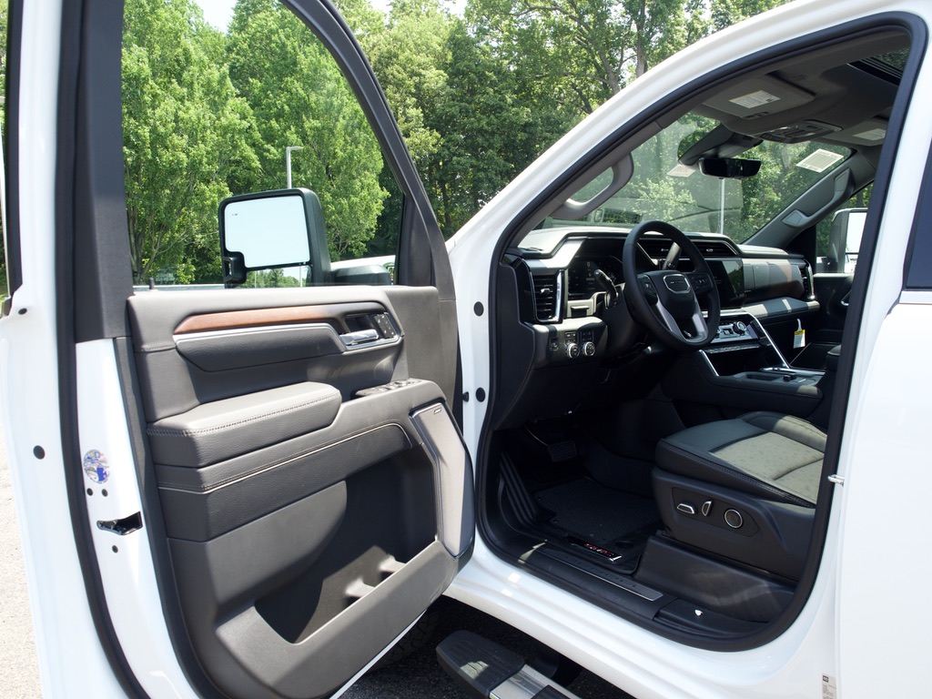 New 2026 Summit White GMC Denali image 10