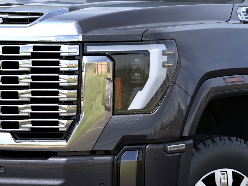 2026 Gmc Sierra 3500 HD Denali photo 9