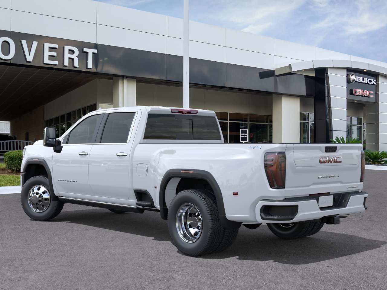 New 2026 GMC Sierra 3500 HD Denali Ultimate DRW, photo 3