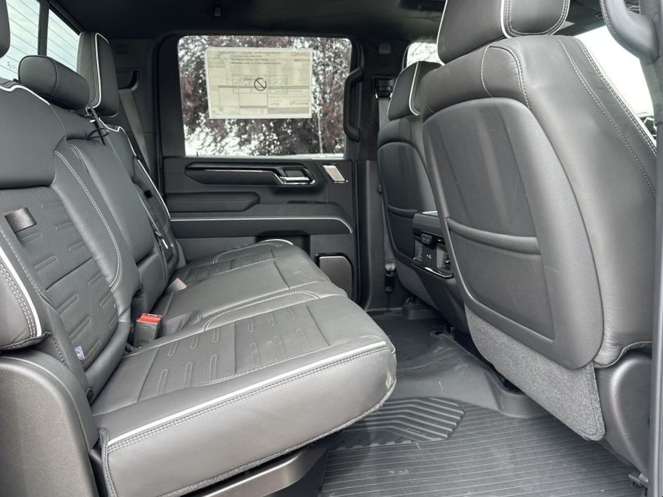 2025 Gmc Sierra 2500 HD AT4X photo 19