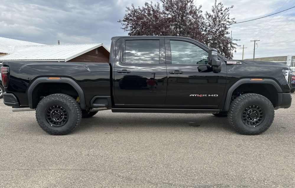 2025 Gmc Sierra 2500 HD AT4X photo 18