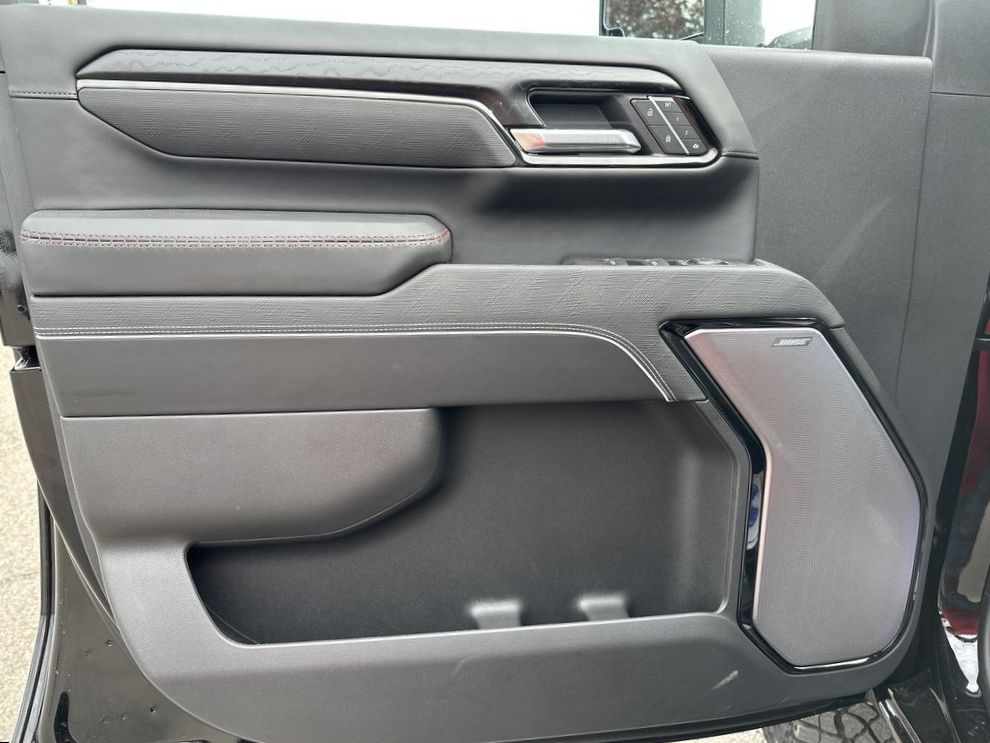 2025 Gmc Sierra 2500 HD AT4X photo 5