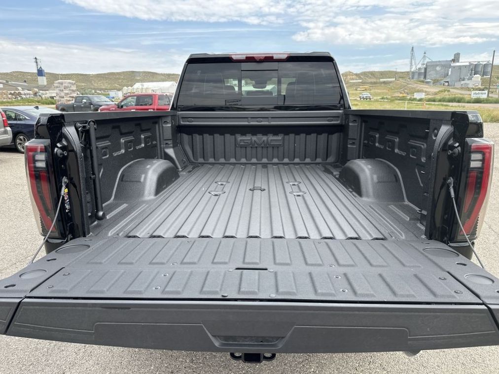 2025 Gmc Sierra 2500 HD AT4X photo 16