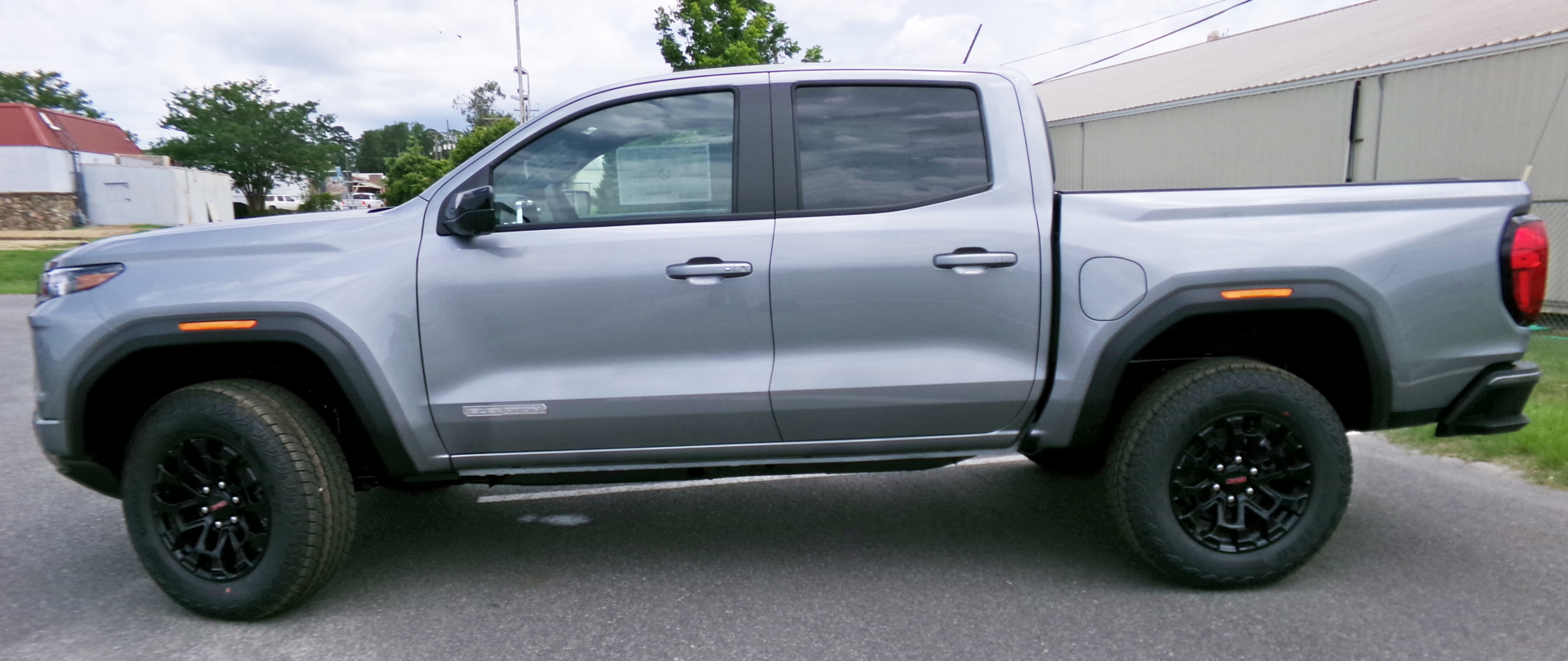 New 2026 Sterling Metallic GMC Elevation image 2