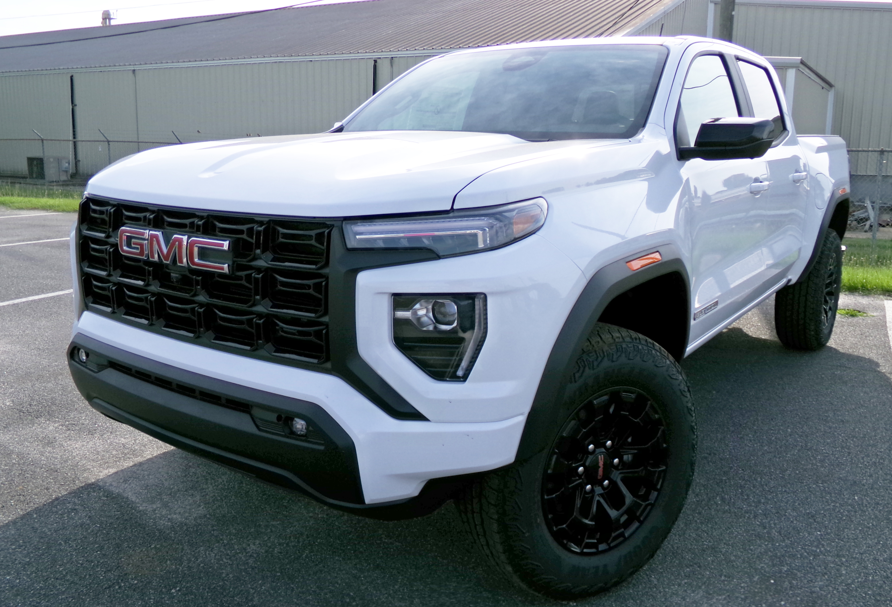 2026 GMC Canyon Elevation