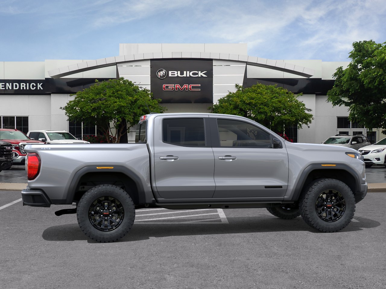 New 2026 Sterling Metallic GMC Elevation image 31