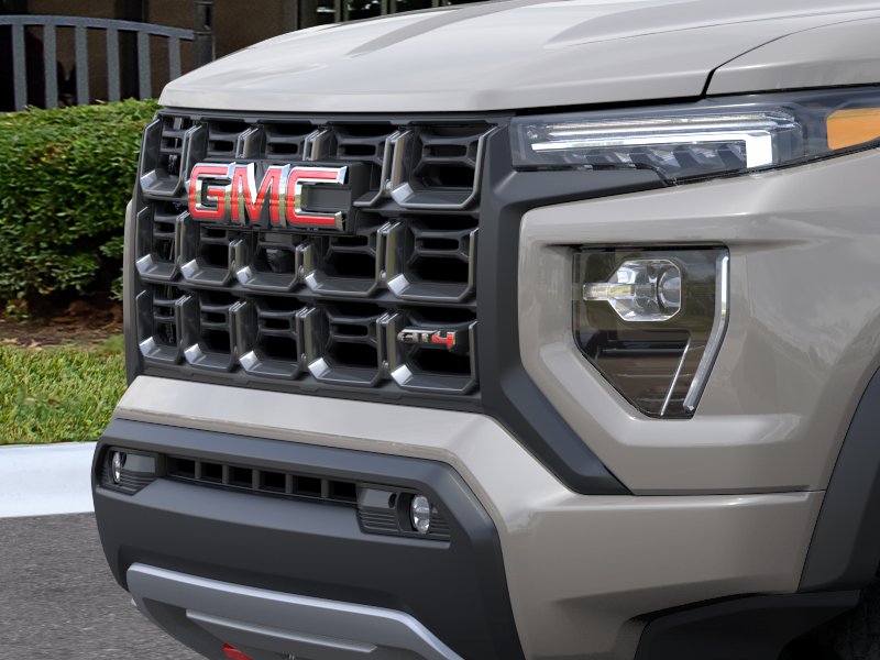 2026 GMC Canyon AT4 - Photo 13
