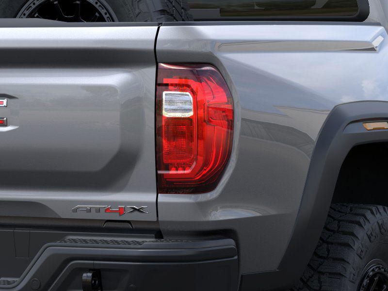 2025 GMC CANYON - Image 28