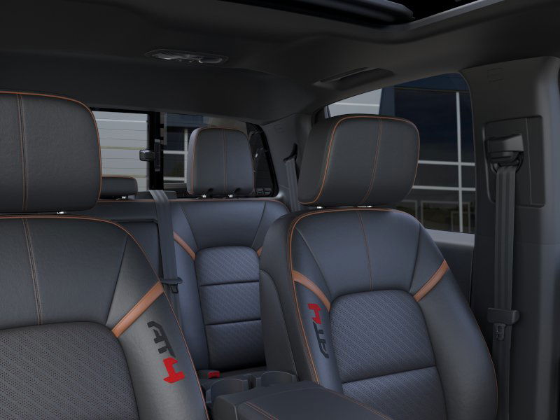 2025 GMC Canyon AT4 - Photo 24