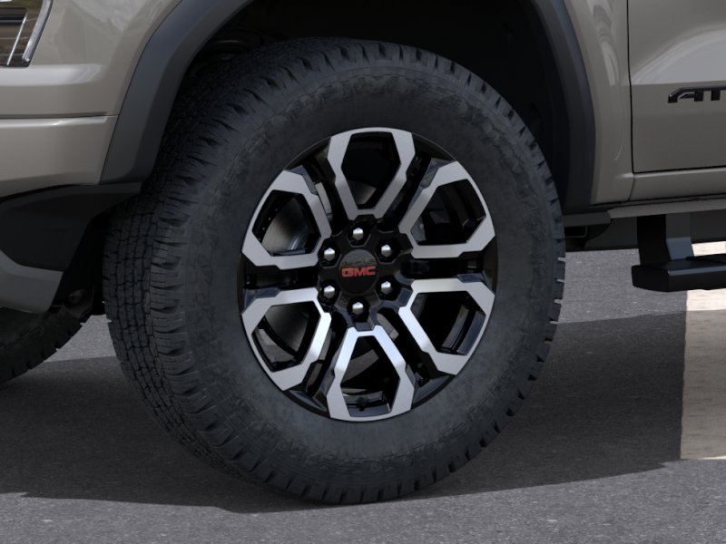 2026 GMC Canyon AT4 - Photo 9