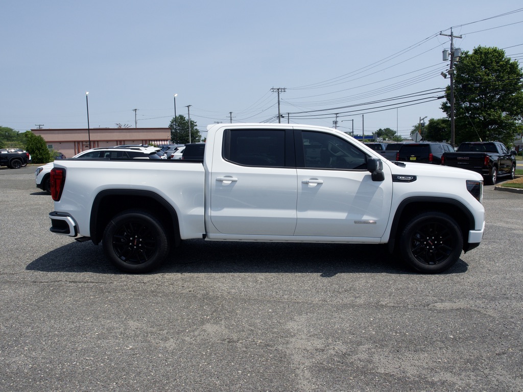 New 2026 Summit White GMC Elevation image 6