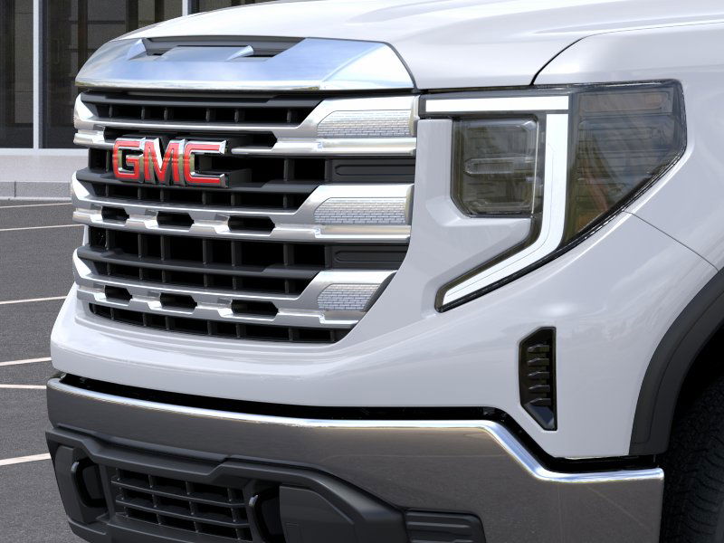 New 2025 Summit White GMC SLE image 37