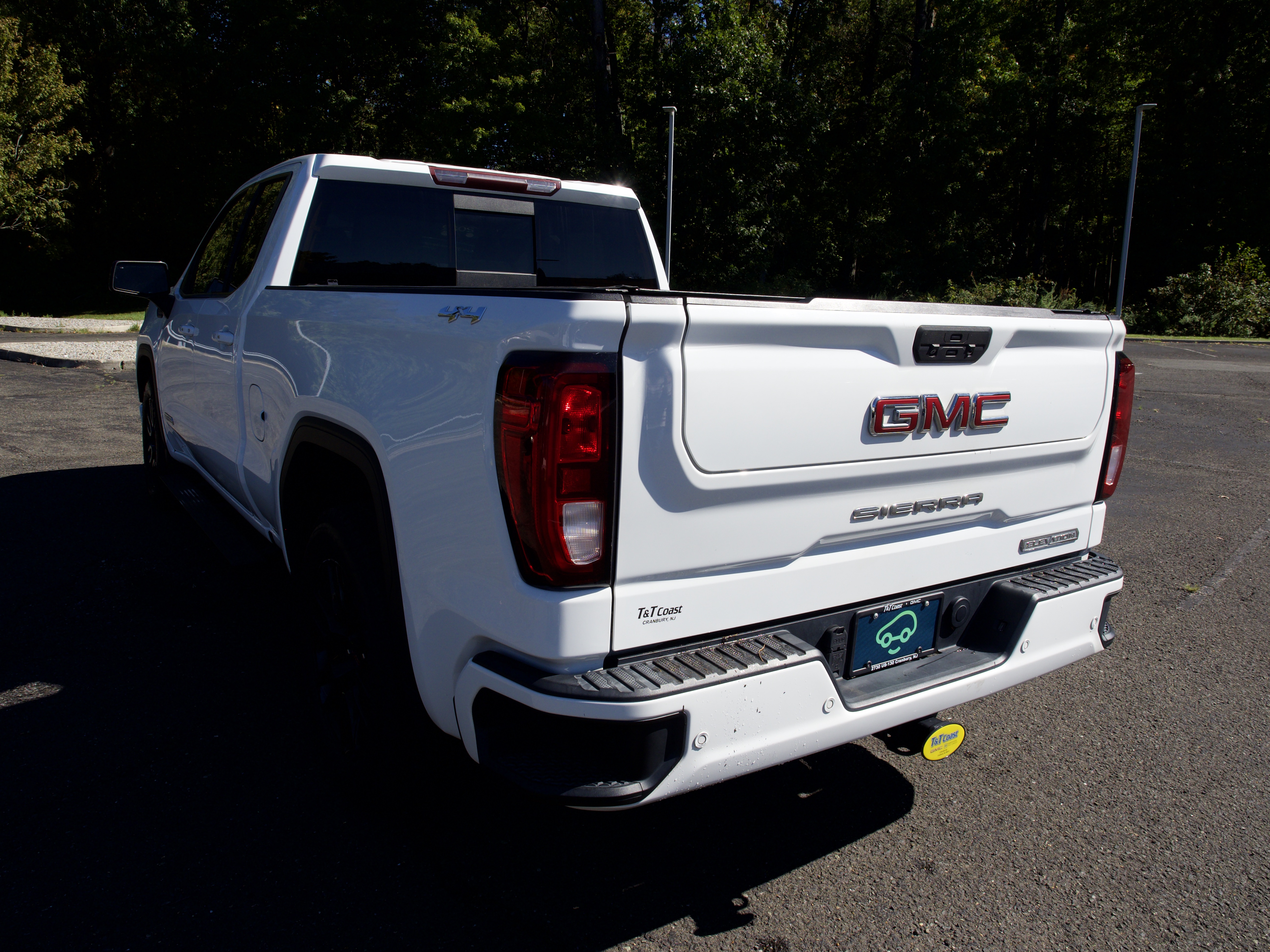 2022 GMC Sierra 1500 Limited Elevation - Photo 9