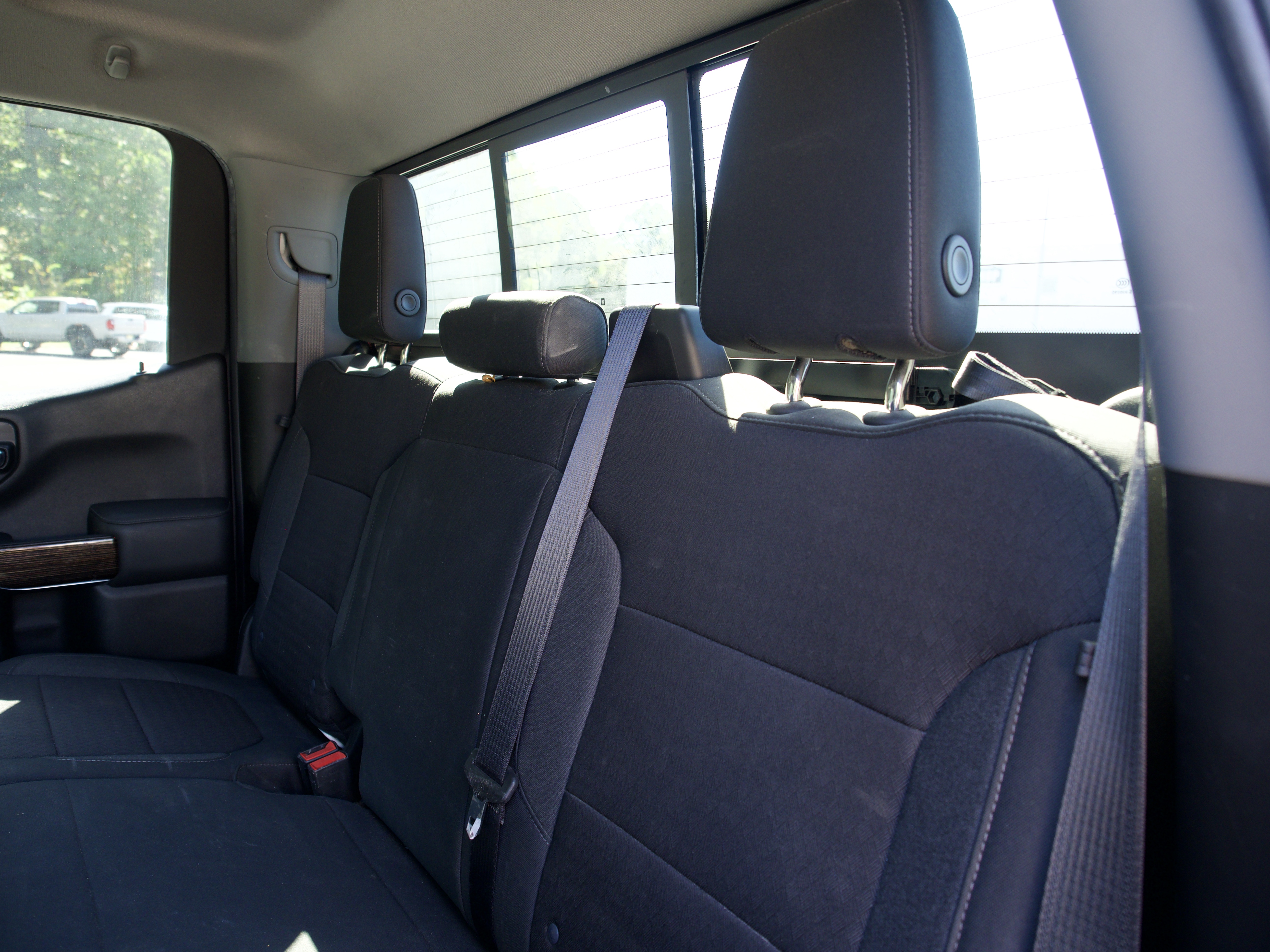 2022 GMC Sierra 1500 Limited Elevation - Photo 17