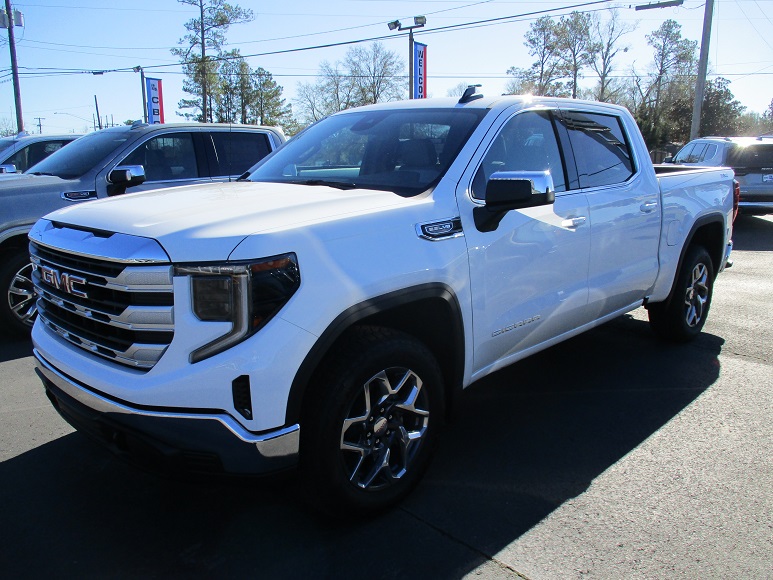 2026 GMC Sierra 1500 SLE